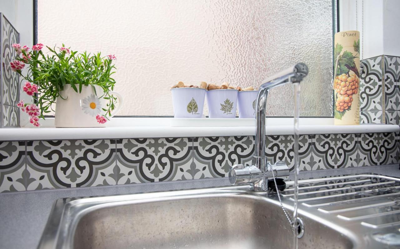 Bright 3 Bedroom Townhouse Near City Centre Norwich Bagian luar foto